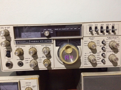 YAESU FT-107M + ACOPLADOR E FONTE DA LINHA 107. — Miniatura 1