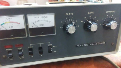 Linear Yaesu FL2100B com válvulas Gi7b — Miniatura 1