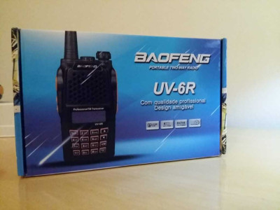 BAOFENG UV-6R - 220MHZ — Miniatura 1