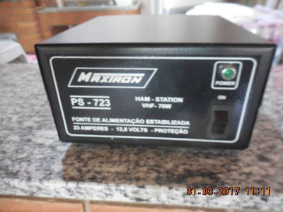 VENDO OU TROCO FONTE MAXTRON VHF 23A. — Miniatura 1